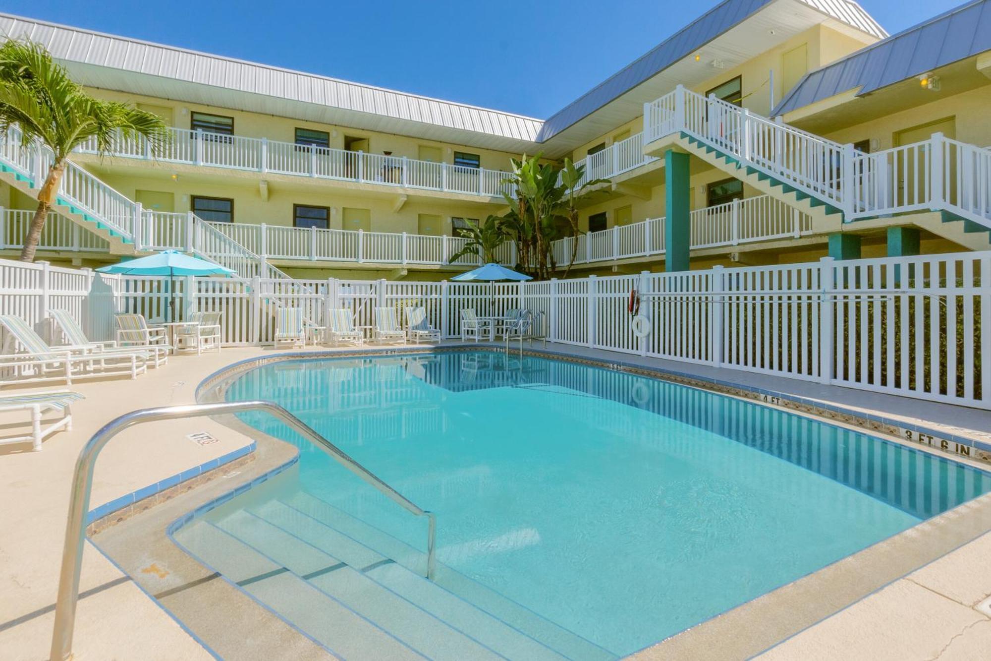 Tuckaway Shores Resort Мельбурн Екстер'єр фото